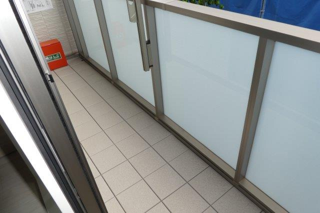 フローラのバルコニー