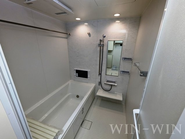 グランヴェール柱の浴室