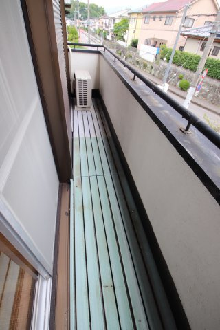 【バルコニー】 | 河内長野市緑ヶ丘中町貸家