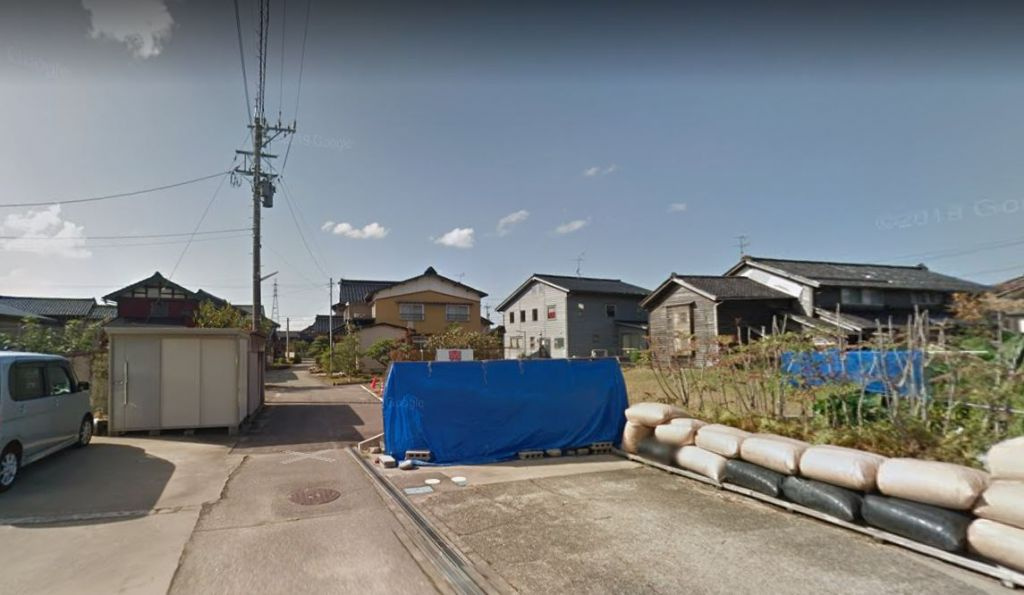 河北郡津幡町字中須加（B号地）の周辺
