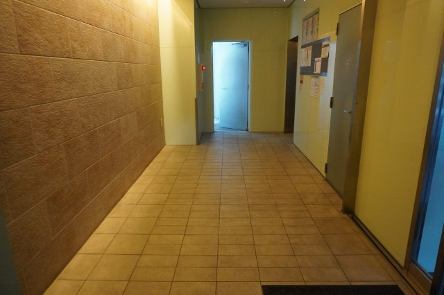 マリオン城西のロビー