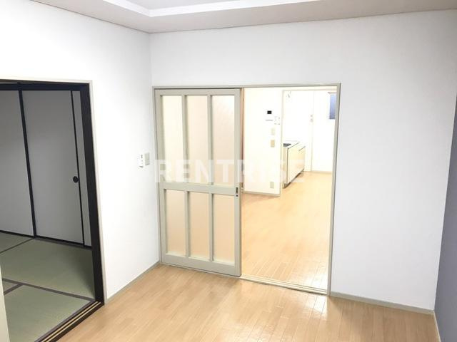 フローレンスシバの洋室|洋室