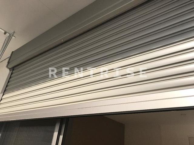 ダフネ|窓シャッター