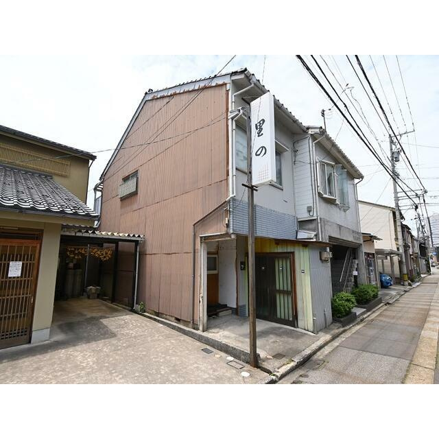 石川県金沢市芳斉1丁目