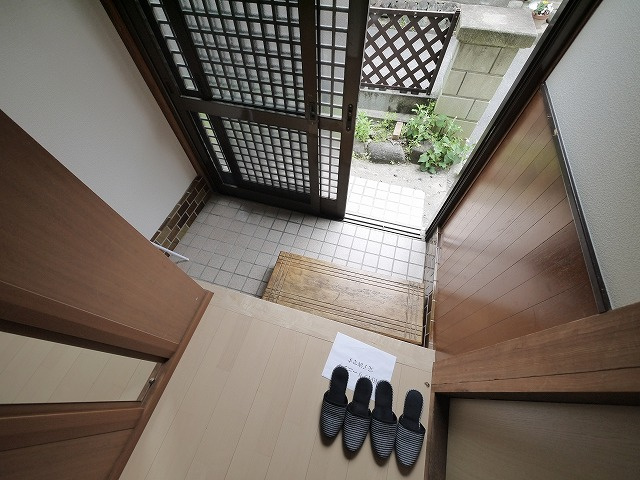 北澤戸建の玄関