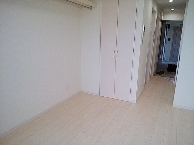 【洋室】 | コート・ダジュール | ※写真と現状が異なる場合がございます