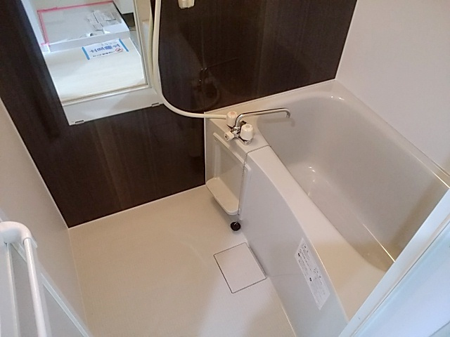 【浴室】 | コート・ダジュール | ※写真と現状が異なる場合がございます