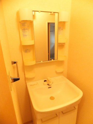 ヴェルドミールⅡの独立洗面台