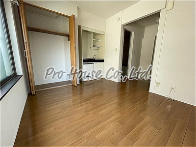 【洋室】 | プリンス小松