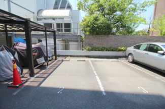 【駐車場】