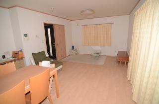 【居間・リビング】の画像