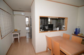 【居間・リビング】の画像