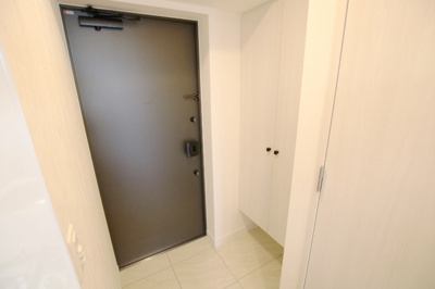 【玄関】 | レジュールアッシュ塚本レジデンス