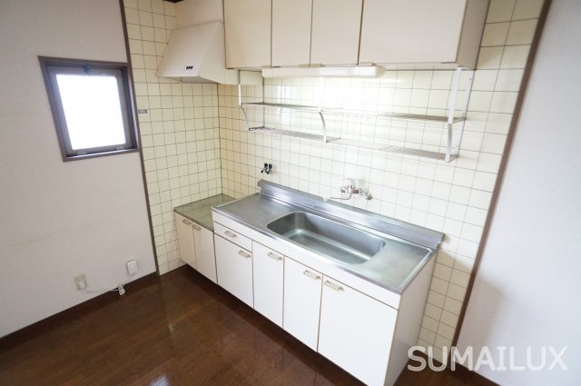 熊本市南区江越１丁目の賃貸マンションのキッチン