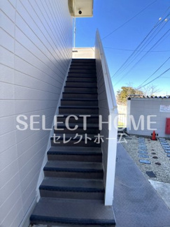 【エントランス】 | 落ち着いたエントランスです