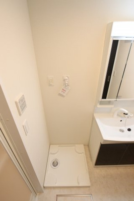 【設備】 | グランディール | 室内洗濯機置き場