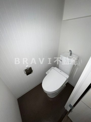 エルディオーネ上町台　BRAVI不動産のトイレ|【エルディオーネ上町台】コンパクトで使いやすいトイレです