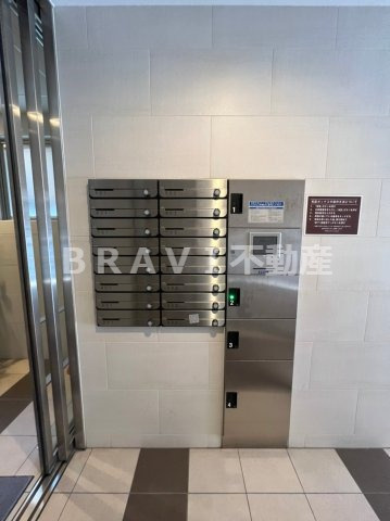 エルディオーネ上町台　BRAVI不動産のその他共用部分|【エルディオーネ上町台】郵便受け