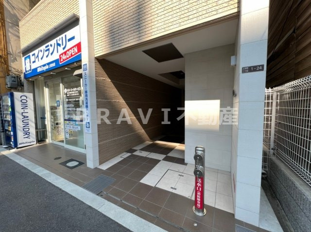 エルディオーネ上町台　BRAVI不動産のエントランス|【エルディオーネ上町台】建物の内部です