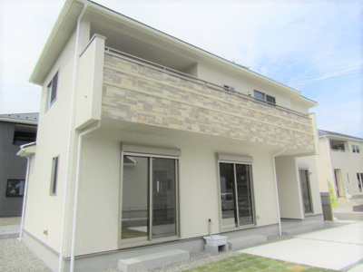 【外観】 | ブルーミングガーデン　市川三郷町上野1号棟 | 外観写真です！