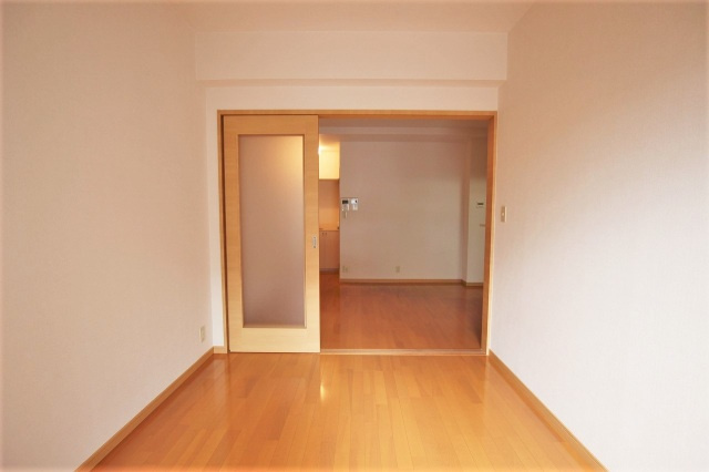 グランガーデン足代新町の内装