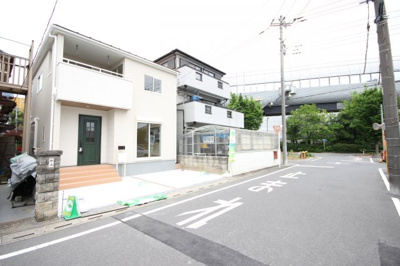【前面道路含む現地写真】 | 三郷市高州２丁目3299 | 前面道路含む現地写真です