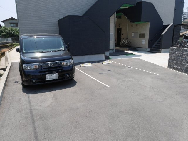 【駐車場】 | モンテベルデ | モンテベルデの駐車場