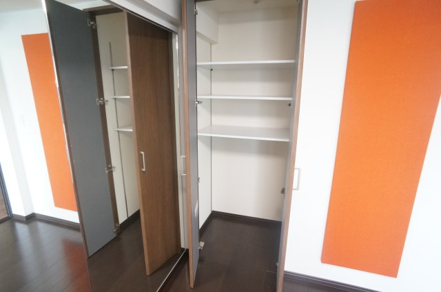 ハイネスクラウズ宝塚清荒神　夢奏館の収納