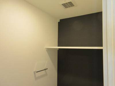 アドバンス京都アリビオの内装|トイレ上部棚