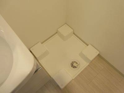 アドバンス京都アリビオの設備|洗濯機置場