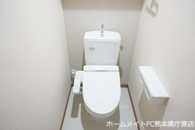 熊本市東区健軍１丁目の賃貸マンションのトイレ