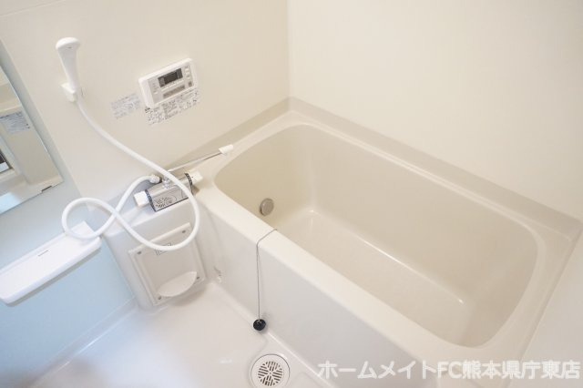 熊本市東区健軍１丁目の賃貸マンションの浴室