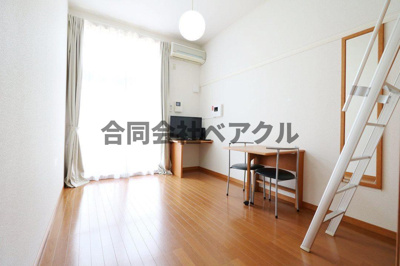 【居間・リビング】 | レオパレスメゾンエトワール桂南