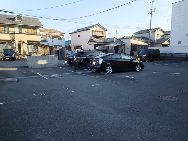 【駐車場】 | ティエラ ハウス 西小二里