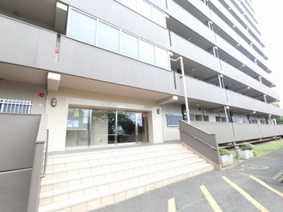 【エントランス】 | 野庭団地６２２-３号棟 | エントランス部分です。