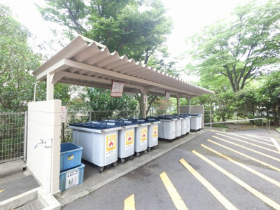 【その他共用部分】 | 野庭団地６２２-３号棟 | ゴミ置場です。