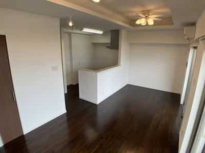 【居間・リビング】 |  ミルコマンション前田ザ・ビュー