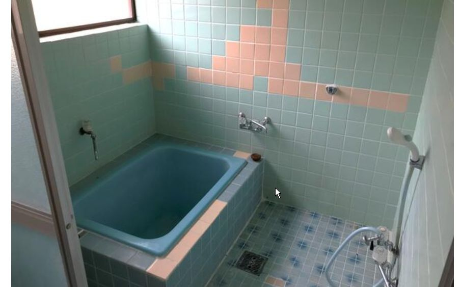 都城市蓑原町の中古一戸建の浴室