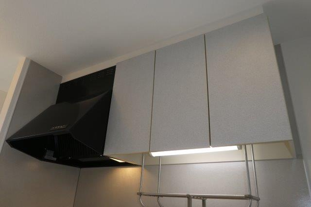 アンシャンテ新田Ｂのキッチン|キッチン上収納