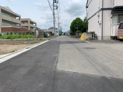 【前面道路含む現地写真】 | 昭島市宮沢町2丁目　売地　【全5区画】