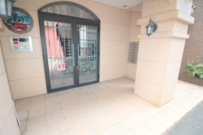 【エントランス】 | アマンスイート