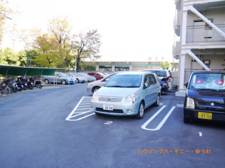 【駐車場】