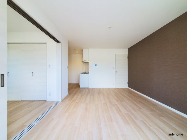 レジデンスコート京橋 仲介手数料無料の洋室