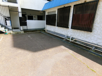 【駐車場】 | 1泊400円。月極は近隣に有り・詳細はお問合せください。