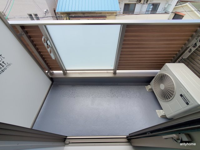GRANDIR出来島 仲介手数料無料のバルコニー