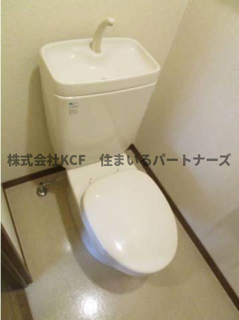 ヴェルドミール湯乃坂のトイレ|落ち着いた色調のトイレです