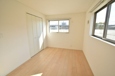 【寝室】 | ファーストイン梅満