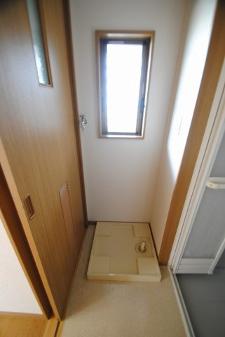 サンすばる21の玄関