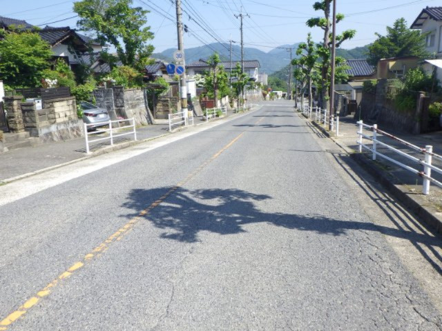 新築戸建　あさひが丘６丁目 の前面道路含む現地写真