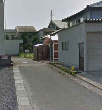 坂井市丸岡町本町　土地の前面道路含む現地写真